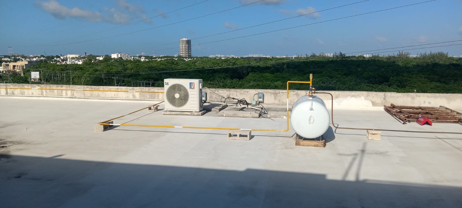 Suministro e instalación de tanques estacionarios